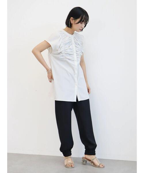 Sugar spoon(シュガースプーン)の「・SUGAR SPOON シャーリングフレンチチュニック(Tシャツ/カットソー・レディース・アイボリー/ブラック/ダークベージュ・FREE)」の16枚目の写真