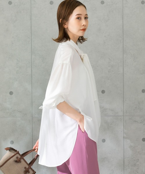URBAN RESEARCH ROSSO WOMEN(アーバンリサーチ ロッソ)の「2WAYボウタイチュニックブラウス(シャツ/ブラウス・レディース・ホワイト/ブルー系その他・FREE)」の4枚目の写真