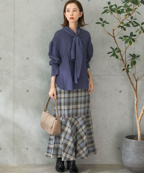 URBAN RESEARCH ROSSO WOMEN(アーバンリサーチ ロッソ)の「2WAYボウタイチュニックブラウス(シャツ/ブラウス・レディース・ホワイト/ブルー系その他・FREE)」の13枚目の写真