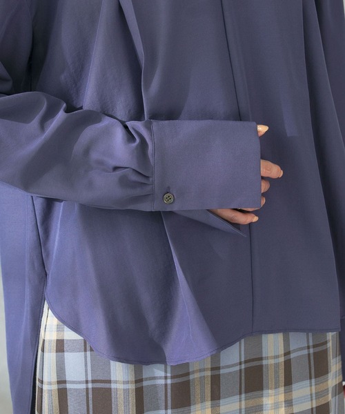 URBAN RESEARCH ROSSO WOMEN(アーバンリサーチ ロッソ)の「2WAYボウタイチュニックブラウス(シャツ/ブラウス・レディース・ホワイト/ブルー系その他・FREE)」の22枚目の写真