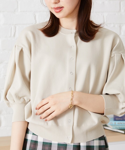 acro(アクロ)の「ドットボタンボリューム5分袖カーディガン/AC1473(カーディガン/ボレロ・レディース・ベージュ/ブルー/オレンジ/パープル/ブラック・フリ-)」の3枚目の写真