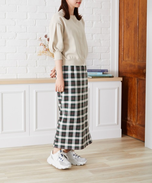 acro(アクロ)の「ドットボタンボリューム5分袖カーディガン/AC1473(カーディガン/ボレロ・レディース・ベージュ/ブルー/オレンジ/パープル/ブラック・フリ-)」の17枚目の写真