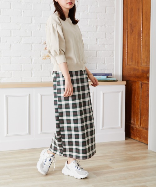 acro(アクロ)の「ドットボタンボリューム5分袖カーディガン/AC1473(カーディガン/ボレロ・レディース・ベージュ/ブルー/オレンジ/パープル/ブラック・フリ-)」の22枚目の写真