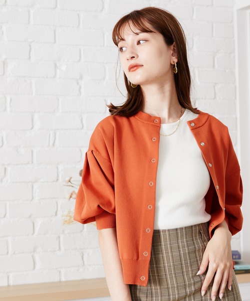 acro(アクロ)の「ドットボタンボリューム5分袖カーディガン/AC1473(カーディガン/ボレロ・レディース・ベージュ/ブルー/オレンジ/パープル/ブラック・フリ-)」の14枚目の写真