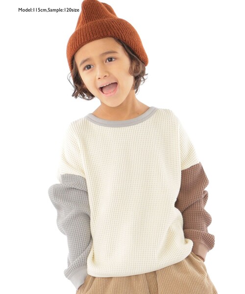 SHIPS（シップス）の「【WEB限定】SHIPS KIDS:100～160cm / ビッグ ワッフル 長袖 カットソー（Tシャツ/カットソー・キッズ・ブラック/ダークグレー/ナチュラル/キャメル・100/110/120/130/S/145/M/160）」の7枚目の写真