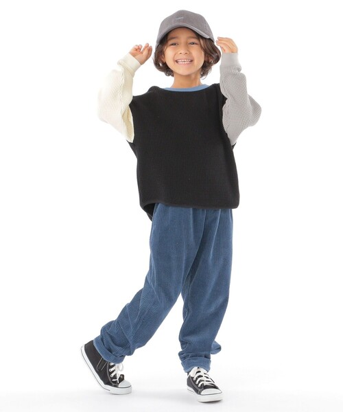 SHIPS（シップス）の「【WEB限定】SHIPS KIDS:100～160cm / ビッグ ワッフル 長袖 カットソー（Tシャツ/カットソー・キッズ・ブラック/ダークグレー/ナチュラル/キャメル・100/110/120/130/S/145/M/160）」の14枚目の写真