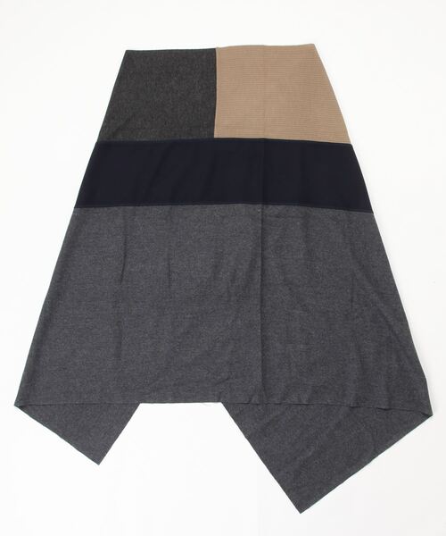 PATRICK STEPHAN(パトリックステファン)の「PATRICK STEPHAN JERSEY SCARF WRAP(ストール/ショール・メンズ・ブラック/ダークグレー・FREE)」の3枚目の写真