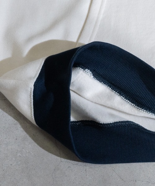 Limited Line Naive Magic(リミテッドラインナイーブマジック)の「【a】〔PETTYWOLF〕裏起毛 フロント刺繍 フード配色切り替え ビックシルエットパーカー(パーカー・メンズ・ホワイト/グリーン/ブラック/アッシュグレー/ブルー・MEDIUM/LARGE)」の7枚目の写真