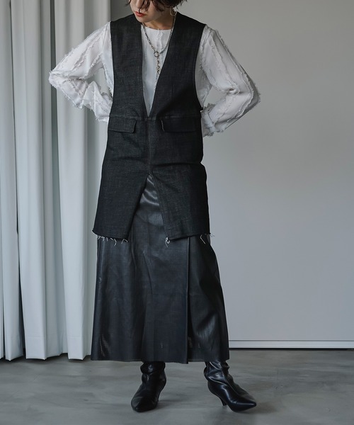 Ezick（エジック）の「パンチングエコレザースカート（スカート）」 - WEAR 