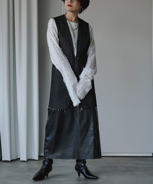 Ezick（エジック）の「パンチングエコレザースカート（スカート）」 - WEAR 