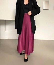 サテンカラーロングスカート