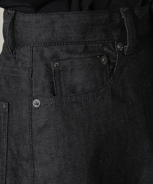 woadblue（ウォードブルー）の「エディター坪田あさみ × woadblue × Demi-Luxe BEAMS / 別注 デニム ナロースカート（スカート・レディース・ブラック・XS/S）」の17枚目の写真