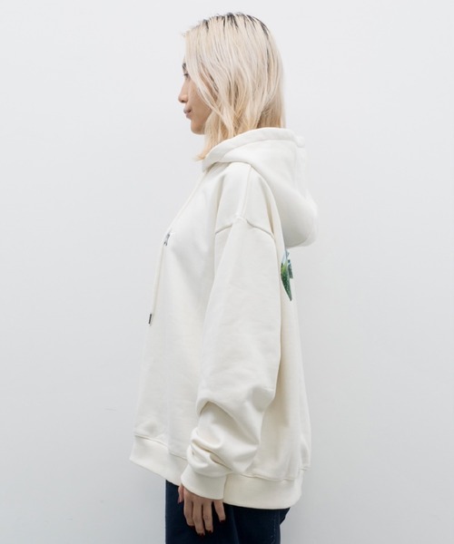 D.TT.K(ディティーティーケー)の「D.TT.K VIOTTECH HOODIE 刺繍グラフィック オーバーサイズ プルオーバー パーカー(パーカー・メンズ・ブラック/アイボリー・MEDIUM/LARGE/X-LARGE)」の19枚目の写真