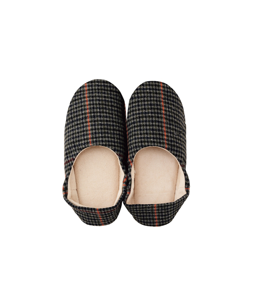 journal standard Furniture （ジャーナルスタンダードファニチャー）の「【Ne WORKS/エヌ・イーワークス】GEORGIA ROOM SHOES M ジョージア スリッパ（ルームシューズ/スリッパ・レディース・チャコールグレー/ベージュ・FREE）」の3枚目の写真