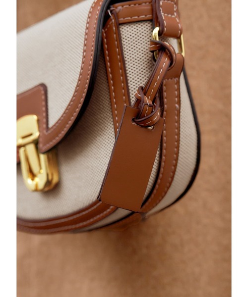 STYLE DELI（スタイルデリ）の「ステッチスモールショルダーバッグ（ショルダーバッグ・レディース・ベージュ/ブラック・FREE）」の4枚目の写真