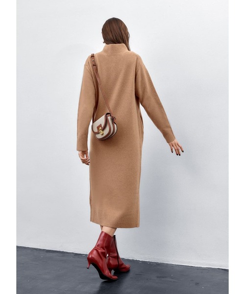 STYLE DELI（スタイルデリ）の「ステッチスモールショルダーバッグ（ショルダーバッグ・レディース・ベージュ/ブラック・FREE）」の7枚目の写真