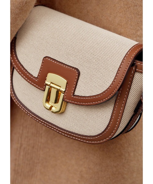 STYLE DELI（スタイルデリ）の「ステッチスモールショルダーバッグ（ショルダーバッグ・レディース・ベージュ/ブラック・FREE）」の8枚目の写真