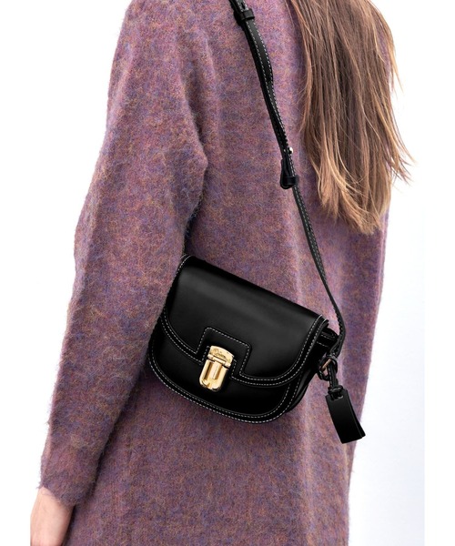 STYLE DELI（スタイルデリ）の「ステッチスモールショルダーバッグ（ショルダーバッグ・レディース・ベージュ/ブラック・FREE）」の14枚目の写真