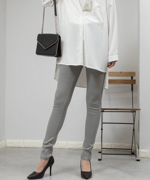 pumpkin port(パンプキンポート)の「ストレッチ ハイウエストスキニーパンツ(デニムパンツ・レディース・ブラック/ホワイト/キャメル/ワインレッド/ブラウン/カーキ/ベージュ/ラベンダー/ネイビー/グレー/ブルー・X-SMALL/SMALL/MEDIUM/LARGE)」の17枚目の写真