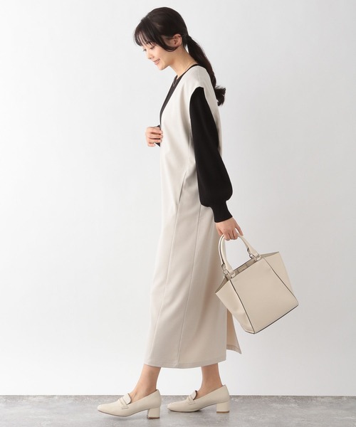 GLOBAL WORK(グローバルワーク)の「Vネックジャンスカ/176399(ジャンパースカート・レディース・オフホワイト/ブラック/カーキ・FREE)」の6枚目の写真