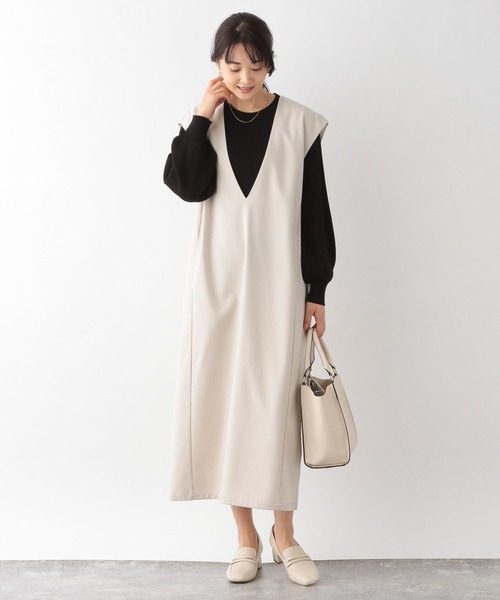 GLOBAL WORK(グローバルワーク)の「Vネックジャンスカ/176399(ジャンパースカート・レディース・オフホワイト/ブラック/カーキ・FREE)」の7枚目の写真