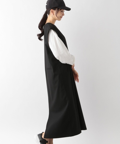 GLOBAL WORK(グローバルワーク)の「Vネックジャンスカ/176399(ジャンパースカート・レディース・オフホワイト/ブラック/カーキ・FREE)」の16枚目の写真