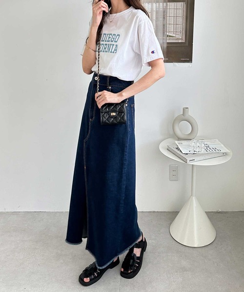 Champion（チャンピオン）の「【新色追加】別注【Champion×GeeRA】ロゴＴシャツ（Tシャツ/カットソー・レディース・ブラック/ブラック系その他/ホワイト/オフホワイト/ブラック系その他2/ホワイト系その他/ブラック系その他3/ホワイト系その他2・X-LARGE/LARGE/MEDIUM）」の19枚目の写真