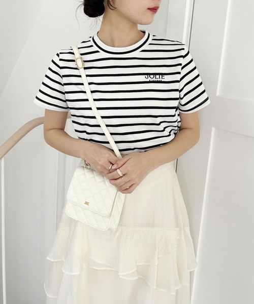 one after another NICE CLAUP(ワンアフターアナザーナイスクラップ)の「JOLIE ワンポイントロゴ刺繍T(Tシャツ/カットソー・レディース・オートミール/ホワイト系その他/レッド/オフホワイト・FREE)」の12枚目の写真