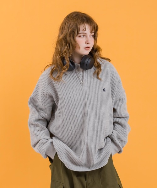 MUHET（ミュエータ）の「ワッフルポロシャツ（ポロシャツ・レディース・ネイビー/アイボリー/杢グレー・MEDIUM/X-LARGE）」の2枚目の写真