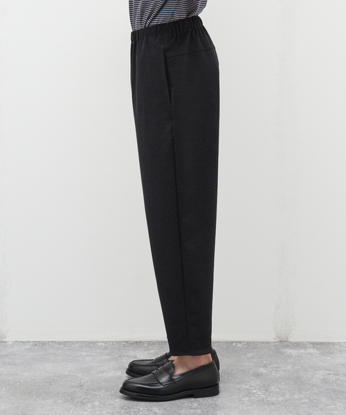 STILL BY HAND(スティルバイハンド)の「【STILL BY HAND / スティルバイハンド】ポンチイージーパンツ CS02231(スラックス・メンズ・チャコールグレー/ブラック・44/46)」の11枚目の写真