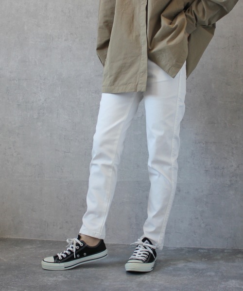 SELECT LEVERY（セレクトリベリー）の「接触冷感デニムスキニーパンツ（股下67ｃｍ）（デニムパンツ・レディース・ネイビー/ホワイト/ライトブルー/ブラック/ワンウォッシュ・MEDIUM/LARGE/X-LARGE）」の2枚目の写真