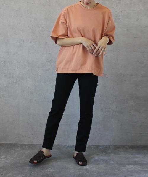 SELECT LEVERY（セレクトリベリー）の「接触冷感デニムスキニーパンツ（股下67ｃｍ）（デニムパンツ・レディース・ネイビー/ホワイト/ライトブルー/ブラック/ワンウォッシュ・MEDIUM/LARGE/X-LARGE）」の3枚目の写真