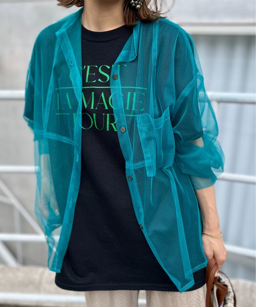 mi via loca（ミヴィアロカ）の「チュールバンドカラーシャツ（シャツ/ブラウス・レディース・ブラック/オフホワイト/ブルーグリーン・FREE）」の3枚目の写真