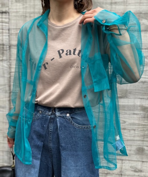 mi via loca（ミヴィアロカ）の「チュールバンドカラーシャツ（シャツ/ブラウス・レディース・ブラック/オフホワイト/ブルーグリーン・FREE）」の22枚目の写真