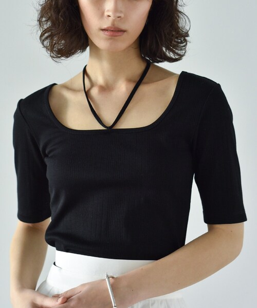 CODE A（コードエー）の「2way ribbon tops（Tシャツ/カットソー・レディース・黄緑系/ブラック・00）」の3枚目の写真