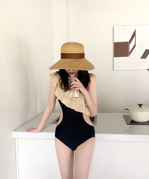 Dita Muaj.（ディータムアージュ）の「ワンショルダーオープンバックフリル 水着（水着・レディース・ブラック・M/L/XL）」の2枚目の写真