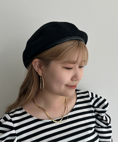 prose verse(プロズヴェール)の「合皮パイピングニットベレー帽(ハンチング/ベレー帽・レディース・ブラック・フリ-)」の3枚目の写真