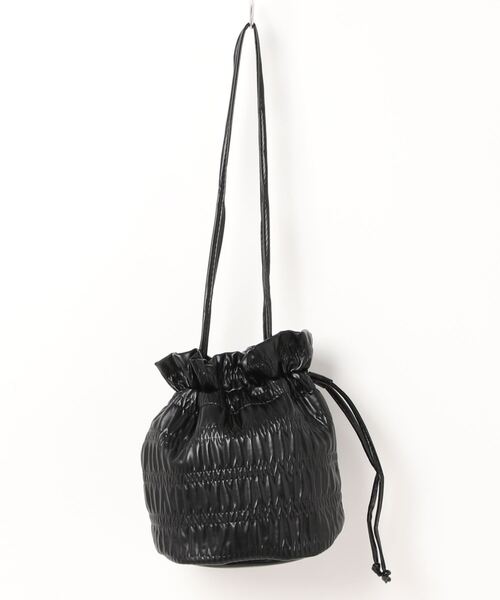 TONE SELECT GOODS(トーンセレクトグッズ)の「urbanfemine./プリーツショルダーバック U7044(ショルダーバッグ・レディース・ベージュ/ホワイト/ブラック/シルバー・FREE)」の12枚目の写真