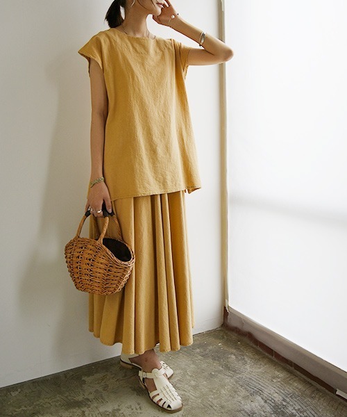 and it_(アンドイット)の「コットンリネンナチュラルセットアップ(セットアップ・レディース・ダークネイビー/キャメル/ナチュラル・L/M)」の3枚目の写真