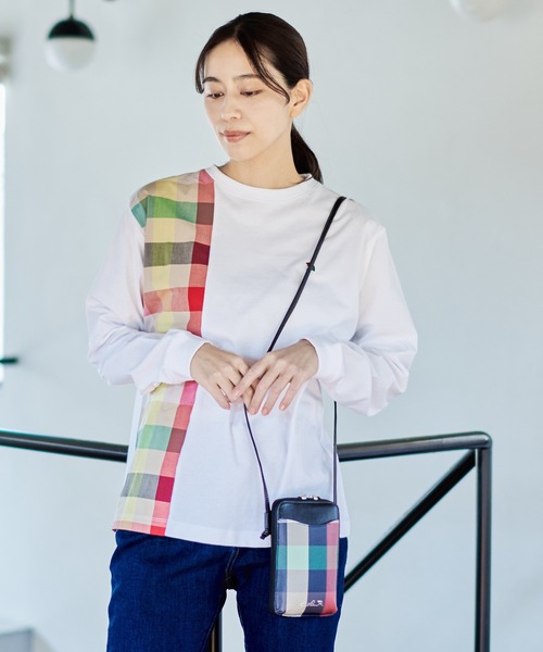 Arnold Palmer（アーノルドパーマー）の「ビッグパーマーチェック スマホショルダー（ショルダーバッグ・レディース・ブラック/ベージュ・F）」の16枚目の写真