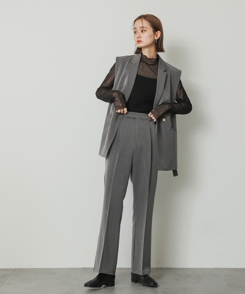 SENSE OF PLACE by URBAN RESEARCH（センスオブプレイスバイアーバンリサーチ）の「センタープレスセミフレアパンツ（スラックス・レディース・グレー/ベージュ/ブラック・X-SMALL/SMALL/TALL/MEDIUM/LARGE）」の8枚目の写真