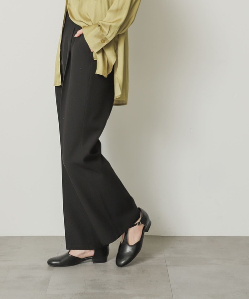 SENSE OF PLACE by URBAN RESEARCH（センスオブプレイスバイアーバンリサーチ）の「センタープレスセミフレアパンツ（スラックス・レディース・グレー/ベージュ/ブラック・X-SMALL/SMALL/TALL/MEDIUM/LARGE）」の15枚目の写真