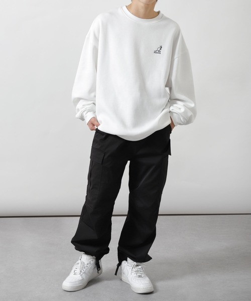 KANGOL（カンゴール）の「【別注】 【KANGOL】 ロゴ 刺繍 ビッグシルエット 長袖 スウェット トレーナー（スウェット・メンズ・ブラック系1/チャコール/ホワイト系/ネイビー系/ブラック/ホワイト/オートミール/グレー系/ブラック系/アイボリー系/アイボリー/ネイビー/ホワイト系1/杢グレー/ダークグリーン/ブルー/グレー系1/ネイビー系1・LARGE/MEDIUM/X-LARGE）」の21枚目の写真