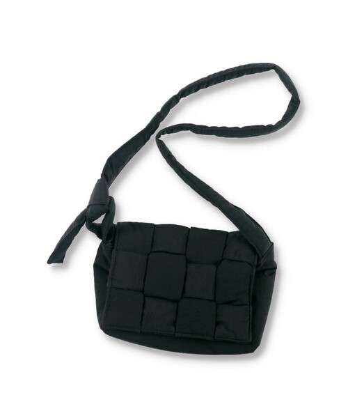 BRANSHES（ブランシェス）の「編みデザインショルダーバッグ（ショルダーバッグ・キッズ・アイボリー/ブラック・FREE）」の8枚目の写真