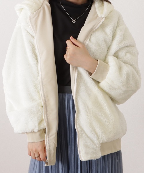 Lace Ladies（レースレディース）の「リバーシブルフーデットMA-1ゆるジャケット（MA-1・レディース・ブルー/アイボリー/ブラック・FREE）」の17枚目の写真