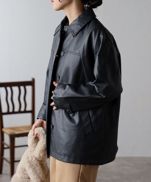 r.（アールドット）の「ステンカラーフェイクレザージャケット（ブルゾン・レディース・ベージュ/ブラウン/ブラック/アイボリー・FREE）」の12枚目の写真