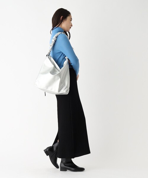 OPAQUE.CLIP(オペークドットクリップ)の「◆【抗菌防臭加工】シンプルローヒールショートブーツ(ブーツ・レディース・ブラック系6/ブラウン系その他/ブラック・02/03)」の5枚目の写真