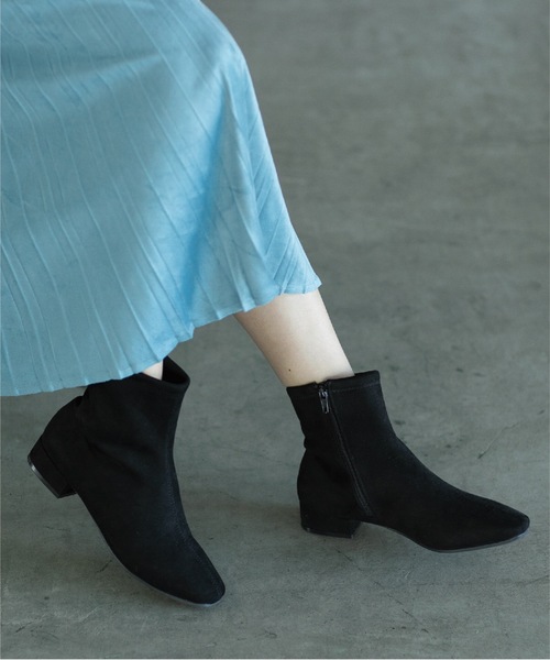OPAQUE.CLIP(オペークドットクリップ)の「◆【抗菌防臭加工】シンプルローヒールショートブーツ(ブーツ・レディース・ブラック系6/ブラウン系その他/ブラック・02/03)」の2枚目の写真