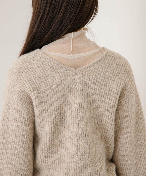 HEYUMM（ヘユム）の「2WAYツイストデザインセーター（ニット/セーター・レディース・ブラック/ベージュ/アイボリー・ONE）」の13枚目の写真