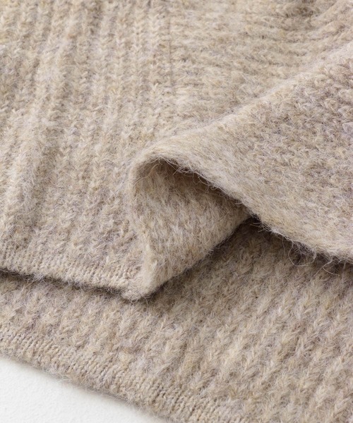 HEYUMM（ヘユム）の「2WAYツイストデザインセーター（ニット/セーター・レディース・ブラック/ベージュ/アイボリー・ONE）」の8枚目の写真